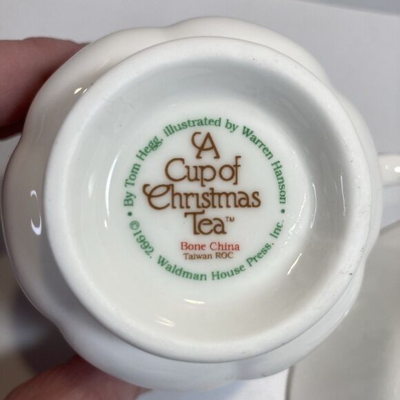 A Cup Of Christmas Tea Cup & Saucer Set Waldman House Tom Hegg Hanson Bone China - Picture 5 of 13